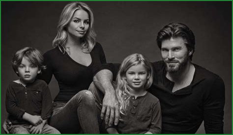 Christopher Russell Wikipedia: His Wife, Net Worth, Parents, Bio-Facts