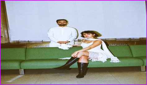 How Tall Is Emily Ratajkowski? Exact Height Revealed